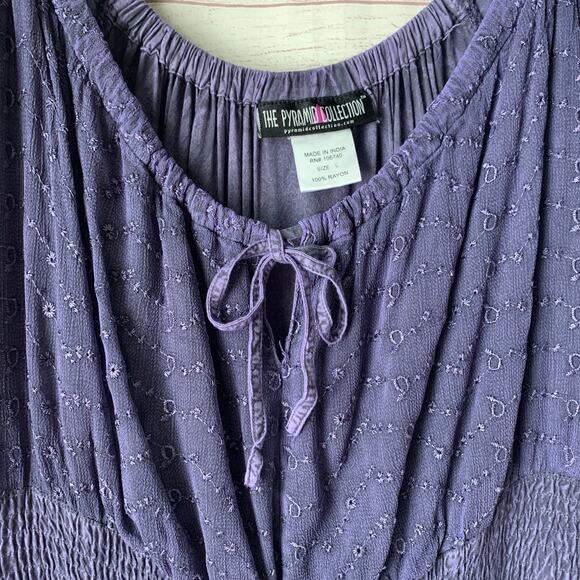 The Pyramid Collection Boho Purple Peasant Maxi Dress Floral Embroidery Size L - Picture 13 of 16